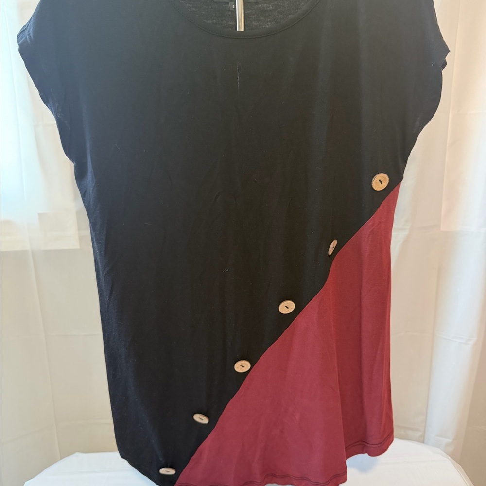 Warehouse Black and Red Diagonal Button Top